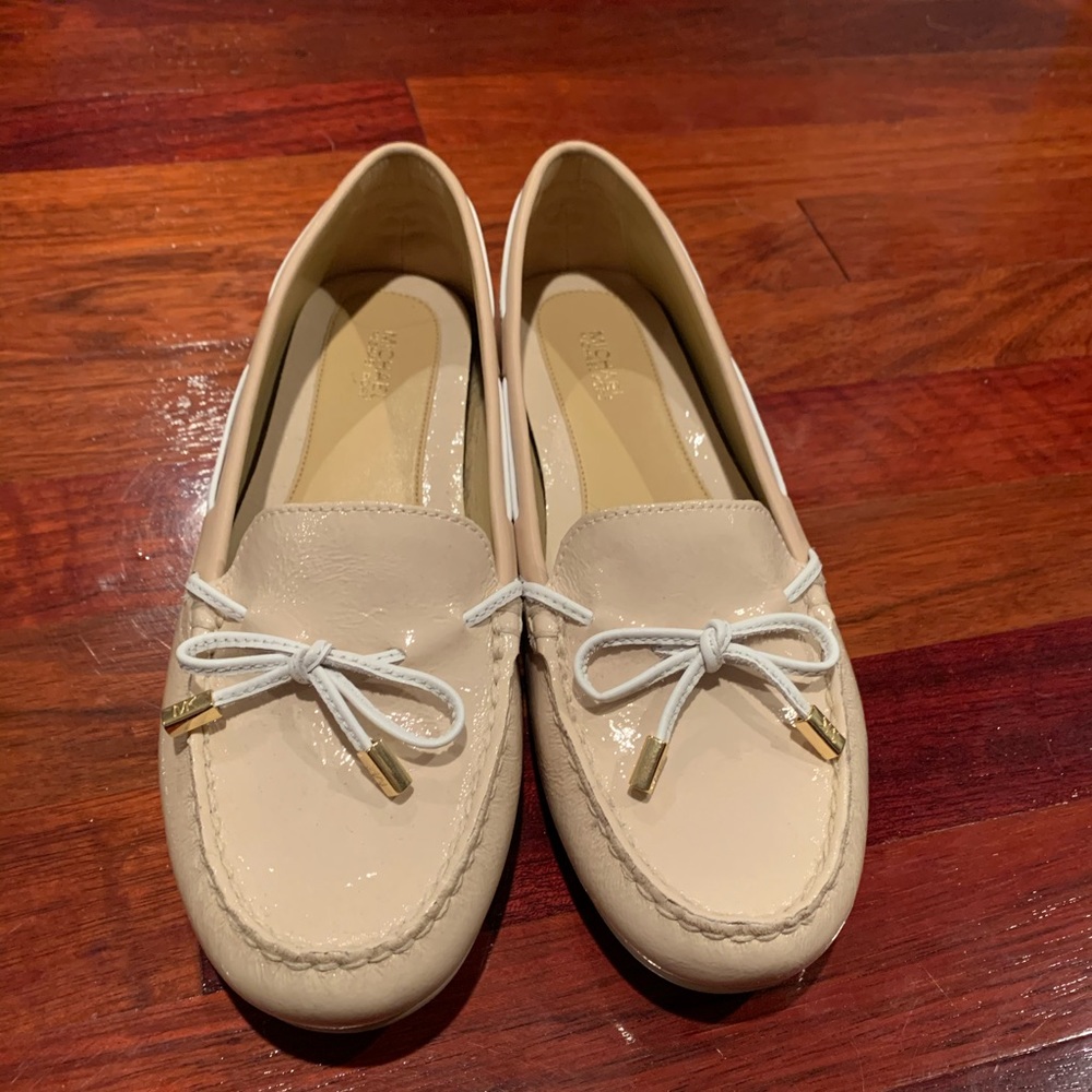 Michael Kors flats